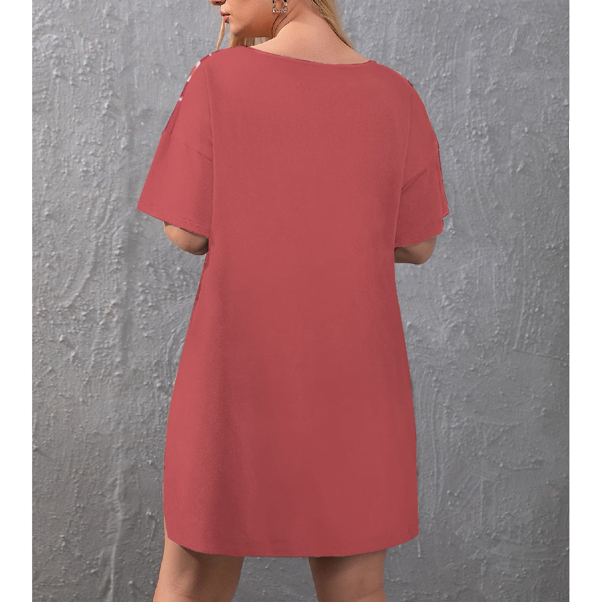 CaJuaneDaione Drop-Shoulder T-Shirt with Side Split and Shorts (Plus Size)